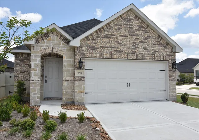 Photo 1 of Single family home for sale at 9208 Inland Leather Ln, Conroe, TX 77385 | MLS# 16469631 | Listing updated on 2026-09-18