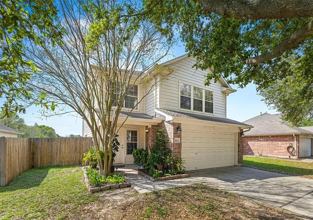 Photo 2 of Single family home for sale at 9411 Abbotshall Ln, Houston, TX 77044 | MLS# 22587524 | Listing updated on 2026-05-29