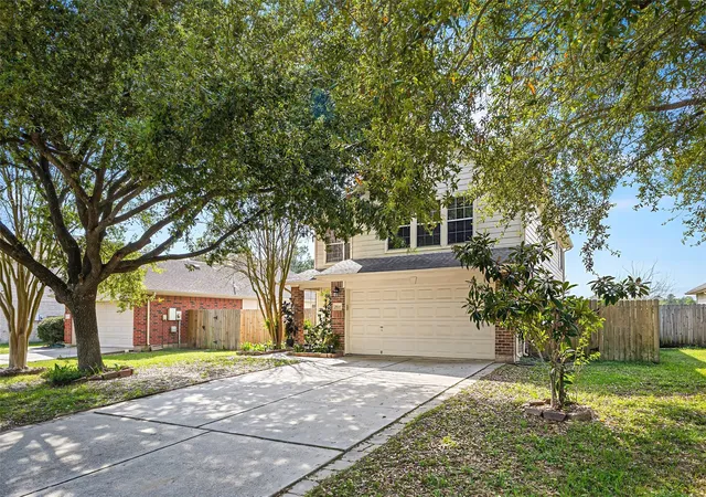 Photo 3 of Single family home for sale at 9411 Abbotshall Ln, Houston, TX 77044 | MLS# 22587524 | Listing updated on 2026-05-29