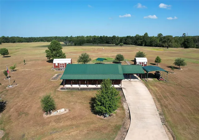 Photo 1 of Single family home for sale at 130 Raleigh Cir, Trinity, TX 75862 | MLS# 16207985 | Listing updated on 2026-09-05