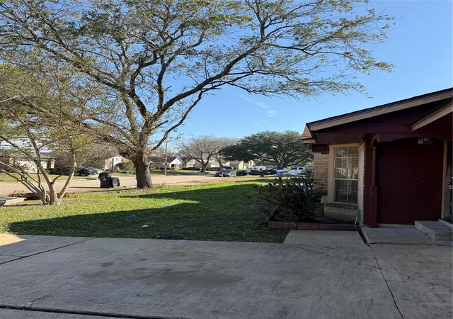 Homes for sale in Houston, TX | 13211 Creekview Park Dr, Houston, TX 77082 | MLS# 30205166
