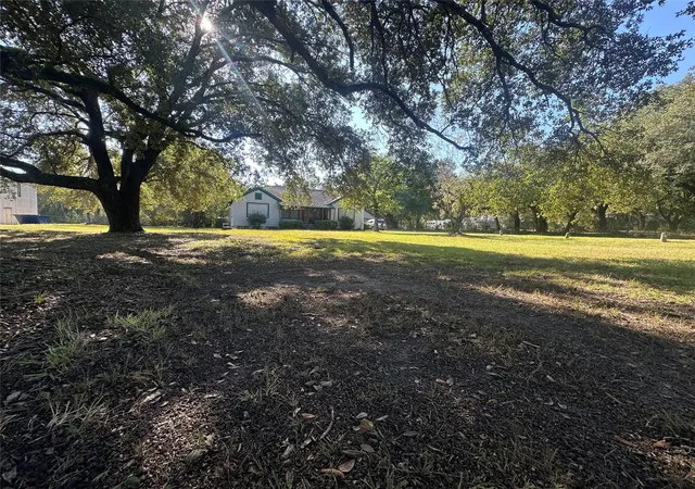 Photo 3 of Multi family home for sale at 312 Prospect Dr, Trinity, TX 75862 | MLS# 23144261 | Listing updated on 2026-08-31