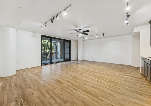1st image of 3030 Post Oak Blvd, Houston, TX 77056