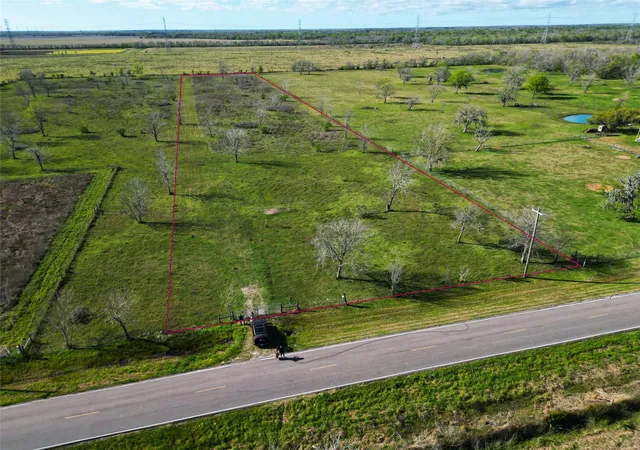 Photo 2 of Land for sale at 2115 County Rd 244, Brazoria, TX 77422 | MLS# 69607745 | Listing updated on 2026-09-22