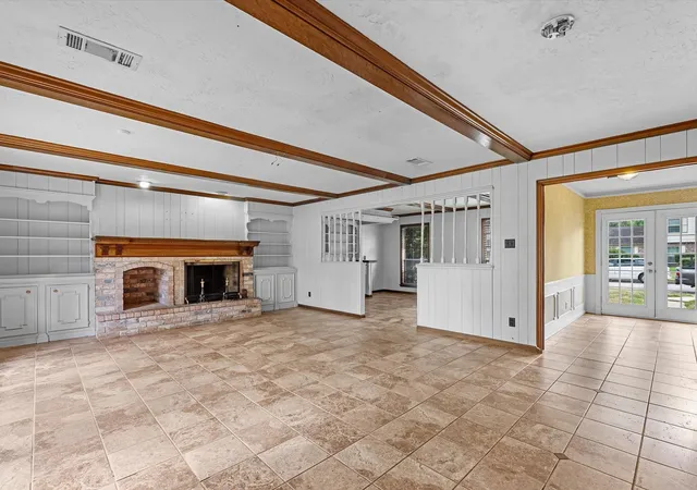 Photo 4 of Sale Pending at 714 Lodgehill Ln, Houston, TX 77090 | MLS# 67523899 | Listing updated on 2026-09-11