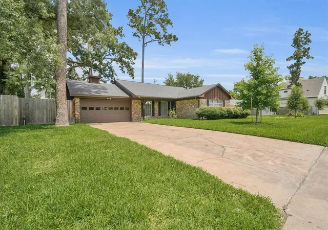 1st image of 442 Mignon Ln, Houston, TX 77024 | MLS# 78115146