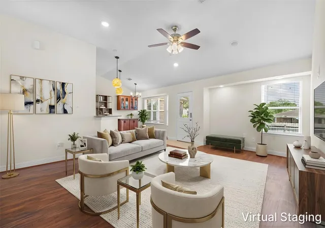 5th image of 7214 Deep Forest Dr, Houston, TX 77088 | MLS# 43248281