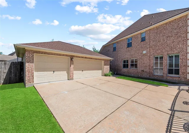 3rd image of 8106 Hollowhaven Ct, Houston, TX 77095 | MLS# 15295246