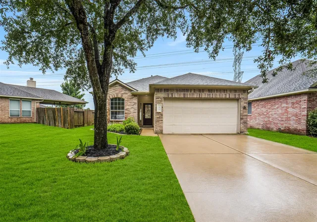 Photo 1 of Sale Pending at 16910 Farley Pass Dr, Houston, TX 77095 | MLS# 24557999 | Listing updated on 2026-09-01