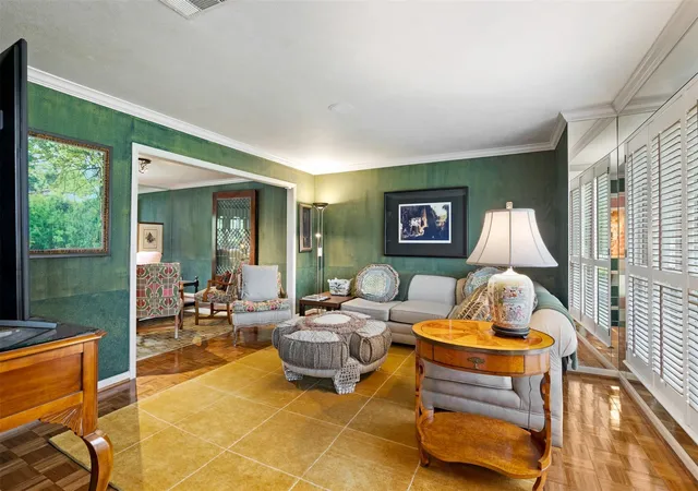4th image of 10626 Valley Forge Dr, Houston, TX 77042 | MLS# 3936002