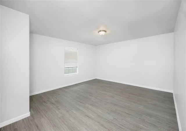 3rd image of 632 Luke St, Dayton, TX 77535 | MLS# 34686296