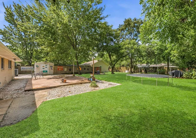 Homes for sale in League City, TX | 211 S Iowa Ave, League City, TX 77573 | MLS# 18427624