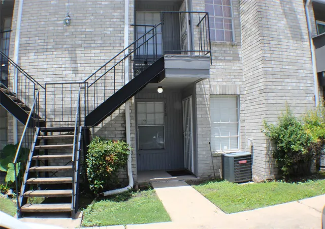 Photo 1 of Condo for sale at 9700 Leawood Blvd #1713, Houston, TX 77099 | MLS# 74900675 | Listing updated on 2026-08-26