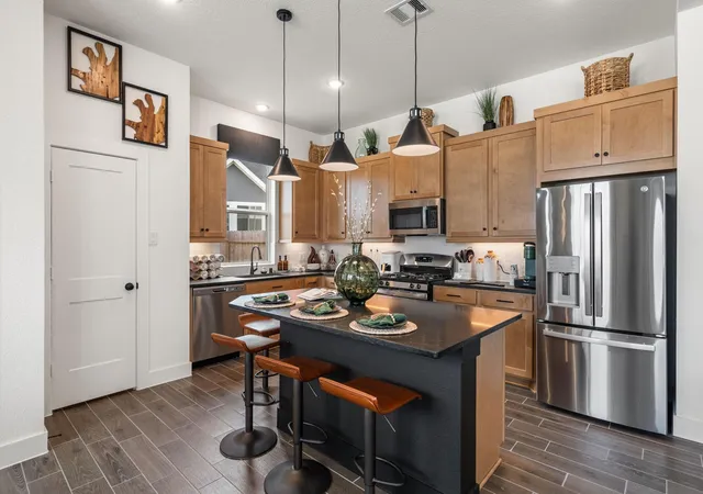 Photo 3 of Single family home for sale at 2811 Brandon Blf Bnd, Fulshear, TX 77441 | MLS# 76927795 | Listing updated on 2026-10-04