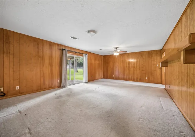 Homes for sale in Bellville, TX | 208 Briarwood Dr, Bellville, TX 77418 | MLS# 17482540