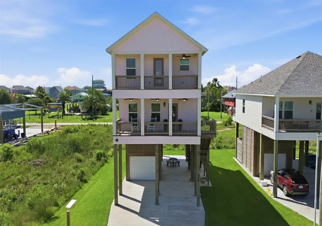 Photo 1 of Single family home for sale at 124 Jewel Dr, Port Bolivar, TX 77650 | MLS# 63139678 | Listing updated on 2026-09-04