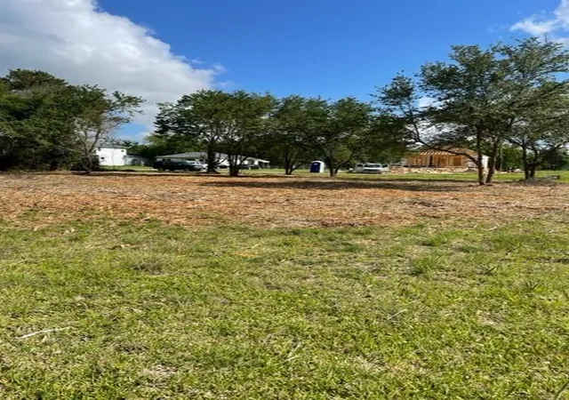 4th image of 0 Moore, Hitchcock, TX 77563 | MLS# 78245082
