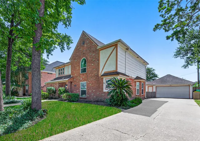 Photo 3 of Single family home for sale at 4319 Brightwood Dr, Houston, TX 77068 | MLS# 15005722 | Listing updated on 2026-09-18