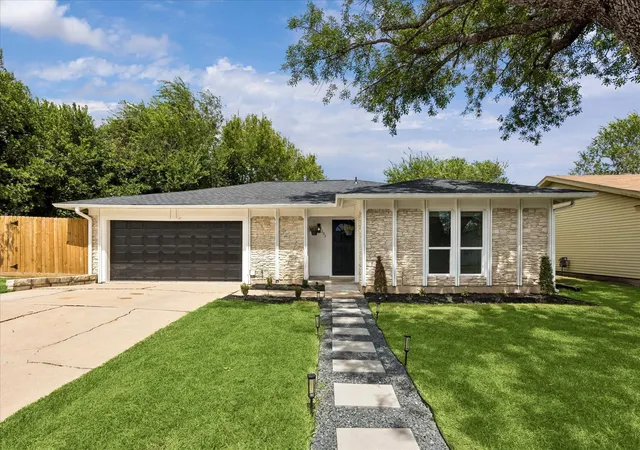 Photo 1 of Single family home for sale at 5203 Gladstone Dr, Austin, TX 78723 | MLS# 17182253 | Listing updated on 2026-09-05