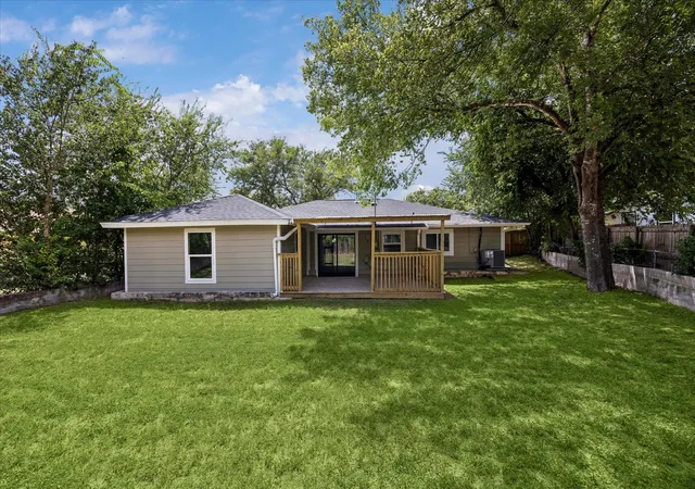 Photo 23 of Single family home for sale at 5203 Gladstone Dr, Austin, TX 78723 | MLS# 17182253 | Listing updated on 2026-09-05