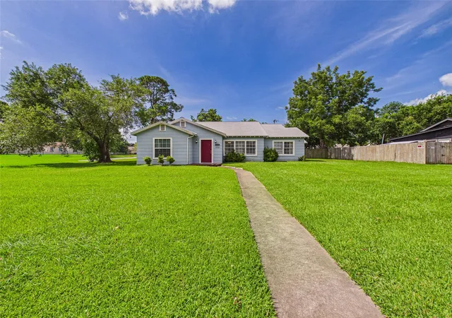 1st image of 1101 15th Ave N, Texas City, TX 77590 | MLS# 36244134
