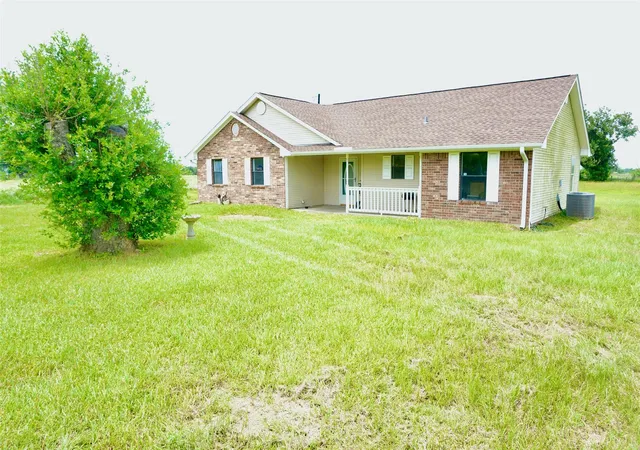 2nd image of 16263 Groce Ln, Hempstead, TX 77445 | MLS# 31798631