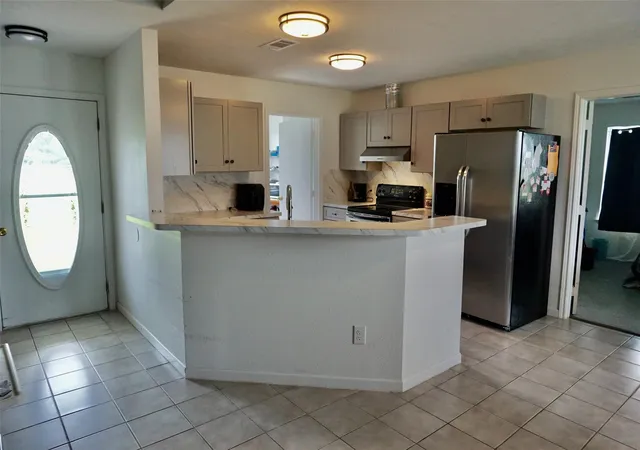 Photo 3 of Sale Pending at 16263 Groce Ln, Hempstead, TX 77445 | MLS# 31798631 | Listing updated on 2026-09-14