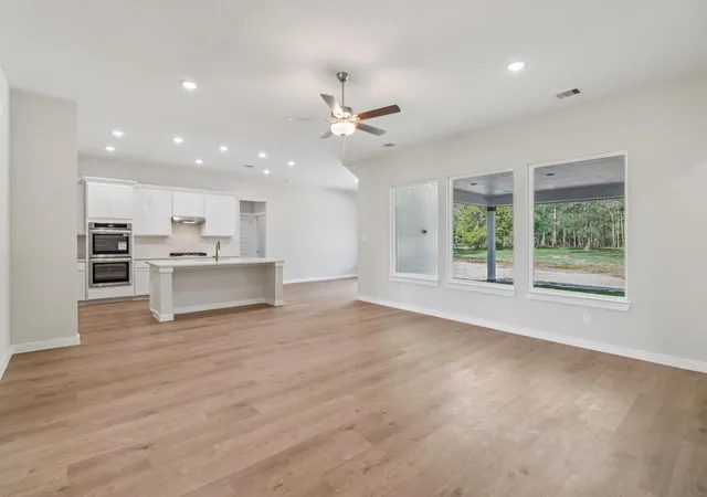 Photo 3 of Single family home for sale at 740 Barton Pl Dr, Cleveland, TX 77327 | MLS# 58466952 | Listing updated on 2026-09-18