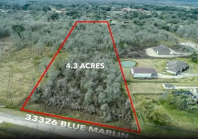 Homes for sale in Richwood, TX | 33326 Blue Marlin Dr, Richwood, TX 77515 | MLS# 86498978