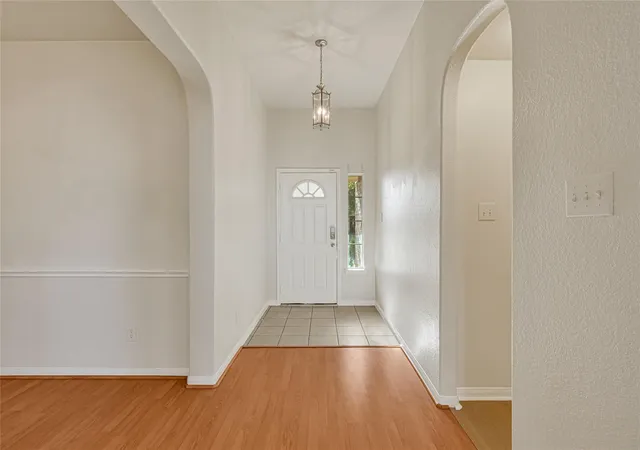 3rd image of 4014 Redwood Arbor Ln, Fresno, TX 77545 | MLS# 49736154