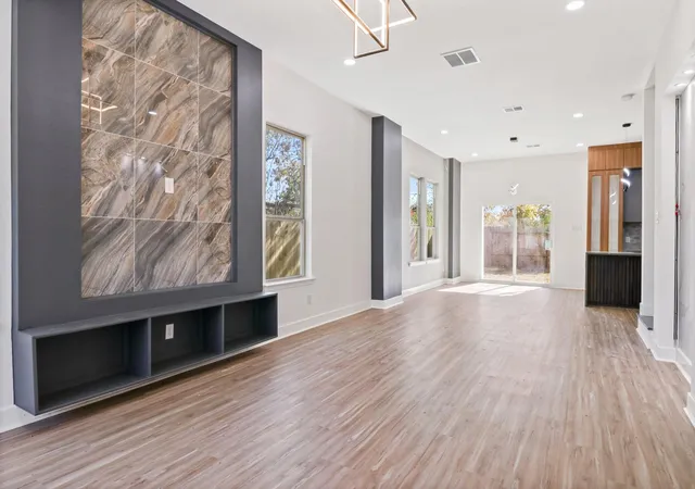 Photo 4 of Single family home for sale at 8046 Chateau St, Houston, TX 77028 | MLS# 62506100 | Listing updated on 2026-08-30