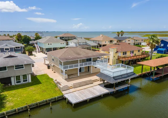 1st image of 920 Bonita St, Bayou Vista, TX 77563 | MLS# 72330309