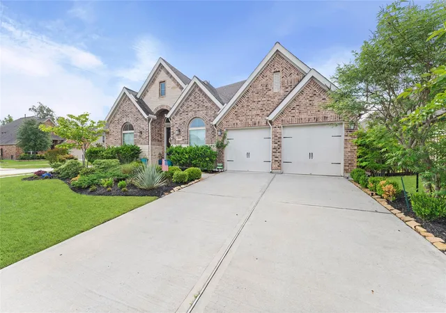 3rd image of 28155 Briarwood Pass, Spring, TX 77386 | MLS# 80420451