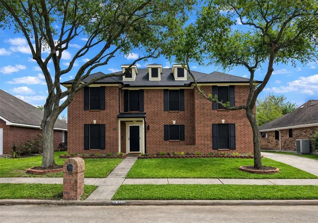 Homes for sale in Pearland, TX | 1936 Prairie Creek Dr, Pearland, TX 77581 | MLS# 62569409