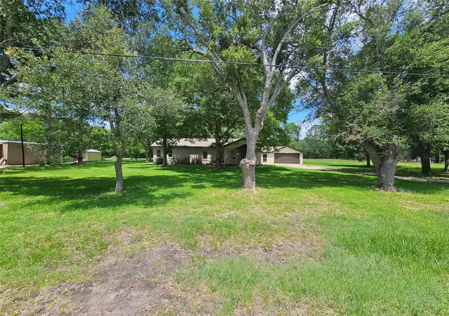 3rd image of 459 Live Oak Rd, Wharton, TX 77488 | MLS# 77107050