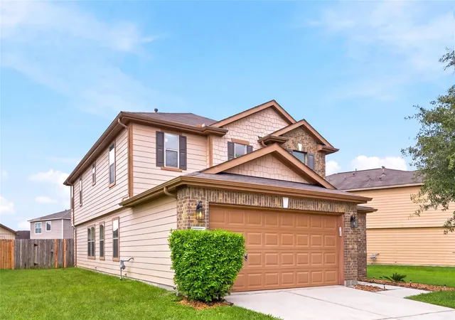 Single family home for sale at 18919 Remington Springs Dr, Houston, TX 77073 | MLS# 27140797