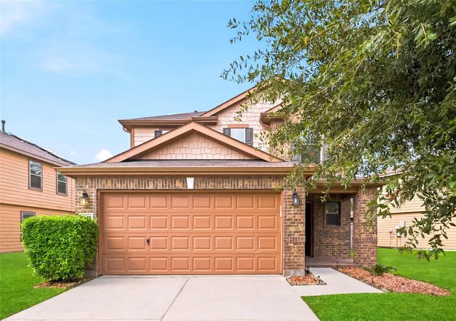 Photo 2 of Single family home for sale at 18919 Remington Springs Dr, Houston, TX 77073 | MLS# 27140797 | Listing updated on 2026-09-20