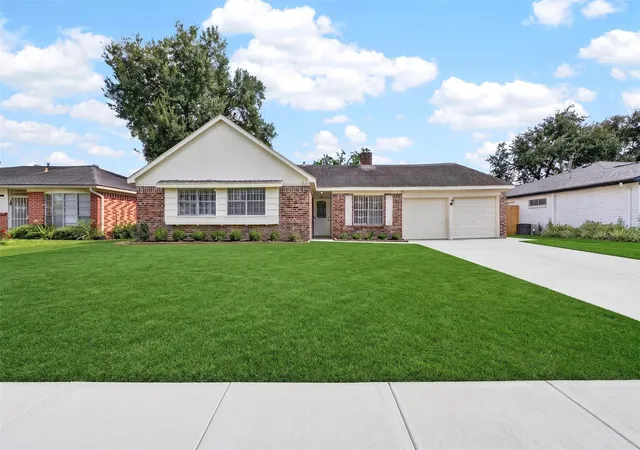 4th image of 11239 Carvel Ln, Houston, TX 77072 | MLS# 71124278