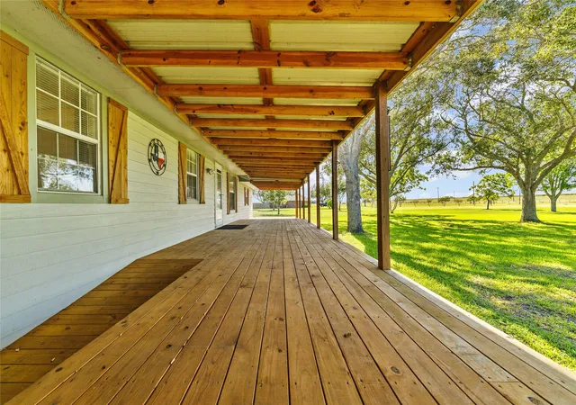 5th image of 725 Cr 428, Lolita, TX 77971 | MLS# 21979207