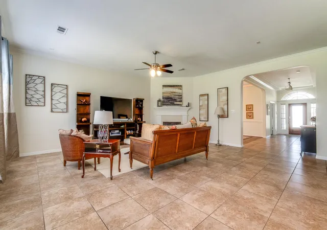 Photo 2 of Single family home for sale at 3006 Southern Ml Ct, Pearland, TX 77584 | MLS# 96455800 | Listing updated on 2026-09-20