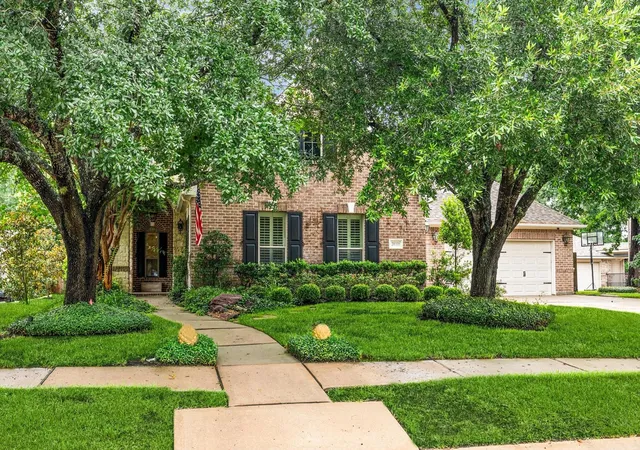 4th image of 28331 Hollow Springs Ln, Spring, TX 77386 | MLS# 77753288
