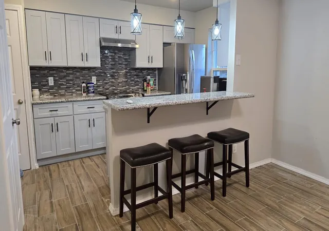 Photo 1 of Townhouse for sale at 11807 Algonquin Dr, Houston, TX 77089 | MLS# 75509767 | Listing updated on 2026-09-16