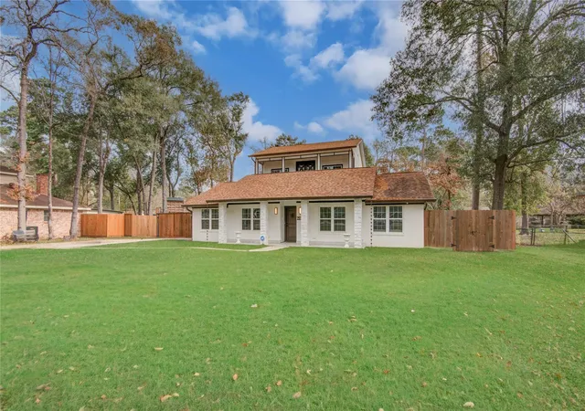 Photo 4 of Sale Pending at 25910 Maplewood Dr, Spring, TX 77386 | MLS# 3152770 | Listing updated on 2026-09-20