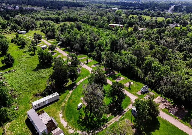 3rd image of 9339 Fm 524 Rd, Sweeny, TX 77480 | MLS# 34269173