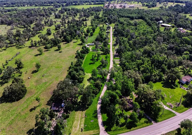 4th image of 9339 Fm 524 Rd, Sweeny, TX 77480 | MLS# 34269173