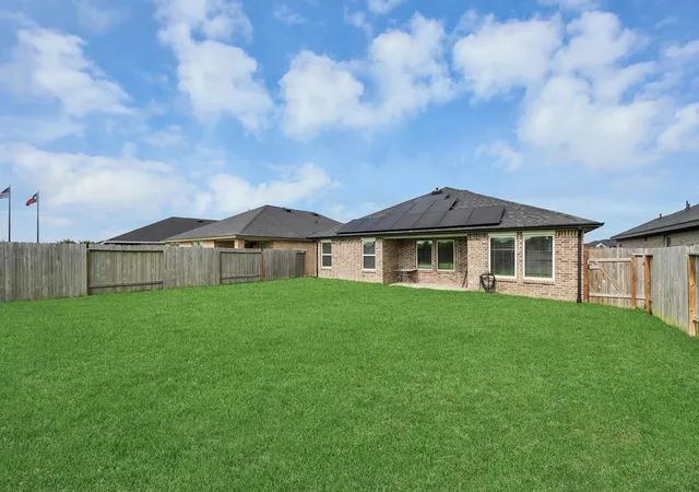 3rd image of 3521 Rockefeller Rd, Texas City, TX 77591 | MLS# 4853782