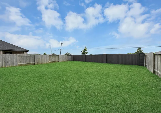 5th image of 3521 Rockefeller Rd, Texas City, TX 77591 | MLS# 4853782
