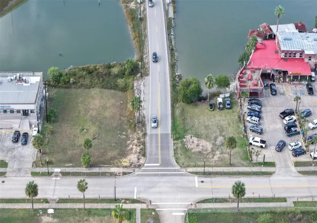 Photo 3 of Land for sale at 305 Bath Street, Seabrook, TX 77586 | MLS# 2193734 | Listing updated on 2026-08-04
