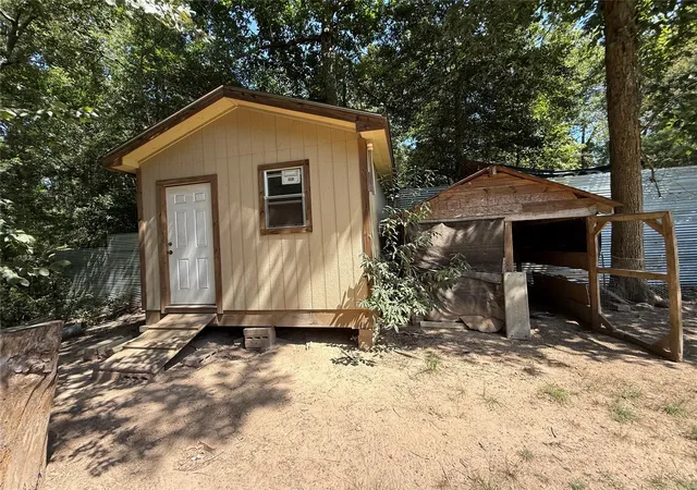 5th image of 285 County Road 2221, Cleveland, TX 77327 | MLS# 47161669