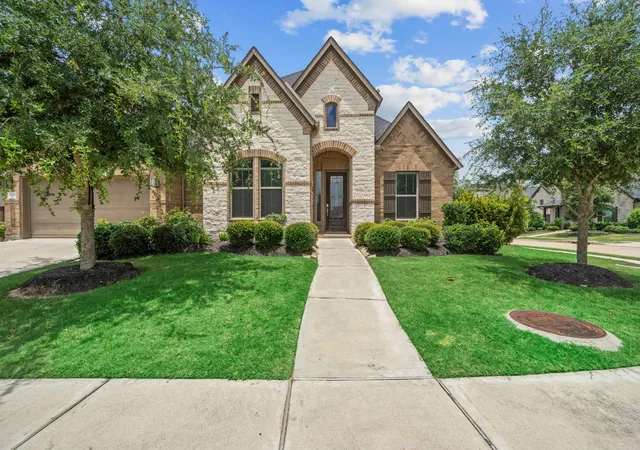 Photo 1 of Single family home for sale at 7004 S Savannah Run, Katy, TX 77493 | MLS# 10592393 | Listing updated on 2026-09-12